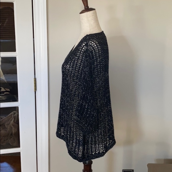 BCBG loose weave sweater - Picture 2 of 5